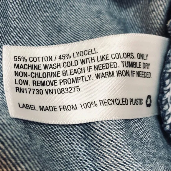 Sz M Top / Shorts Set - Picture 9 of 11